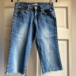 Vintage Moschino capri jeans